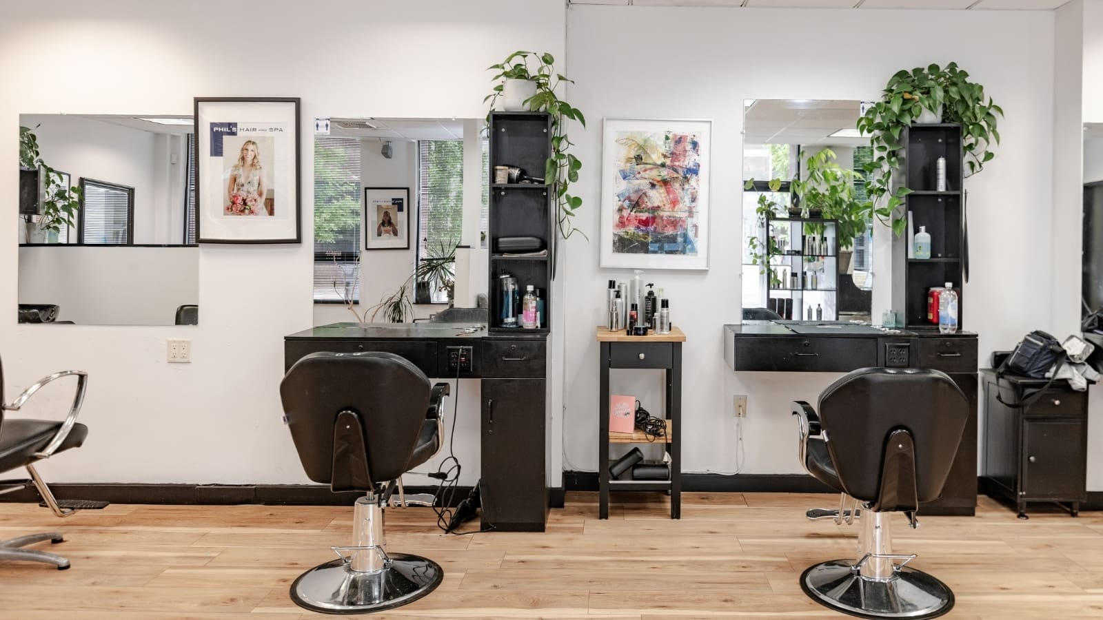 Phil’s Hair & Spa on Audubon Street